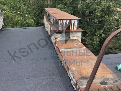 Бетонные парапеты на крыше Детского сада